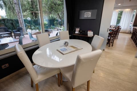 Scheppers Hotel, Lobby