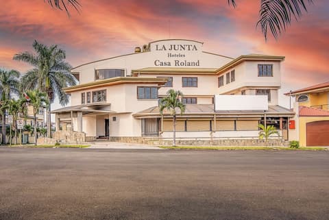 Hotel Casa Roland San José, Front of property