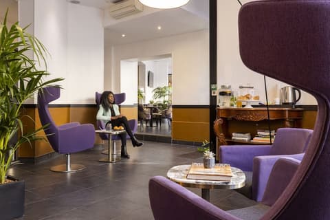 Avalon Hotel Paris Gare du Nord, Lobby