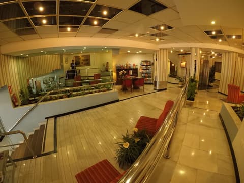 Ona Princesa Playa, Reception