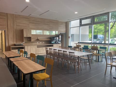 APPARTHOTEL Torcy, Breakfast area