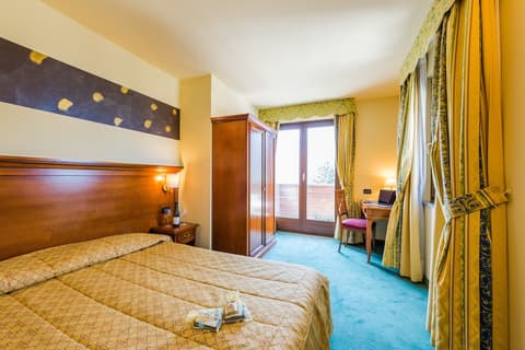 Hotel Au Soleil, Room