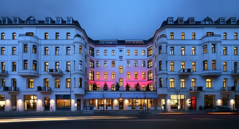Lux 11 Berlin Mitte, Exterior