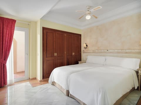 Hotel Las Aguilas Tenerife, Affiliated by Melia, Room