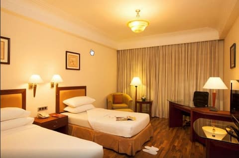 The Accord Metropolitan, Room