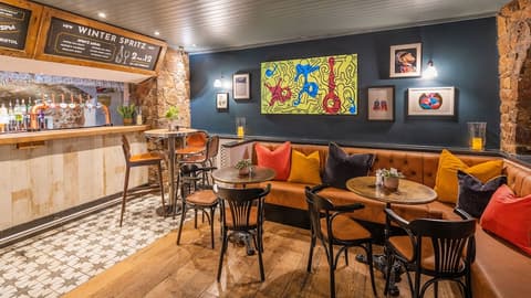 Clifton Hotel, Restaurant