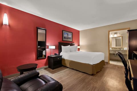 Quality Inn Wayne - Fairfield Area, Room