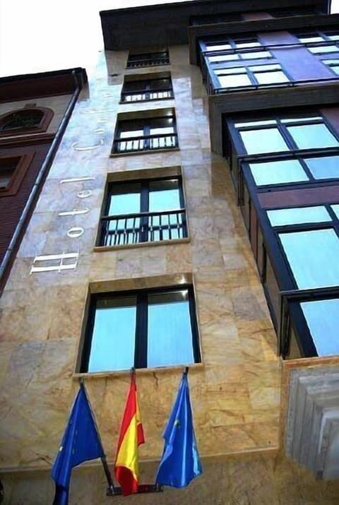 Hotel Alda Centro Oviedo, Front of property