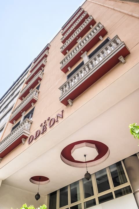 Athens Odeon Hotel, Front of property