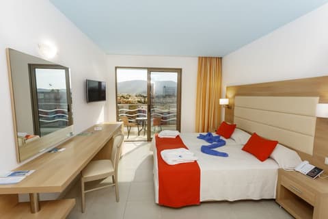 Blue Horizon Hotel, Room