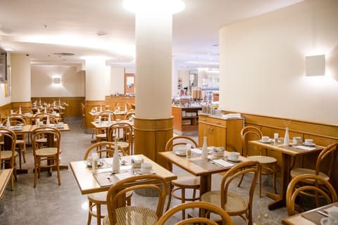 Windsor Martinique Copacabana, Restaurant