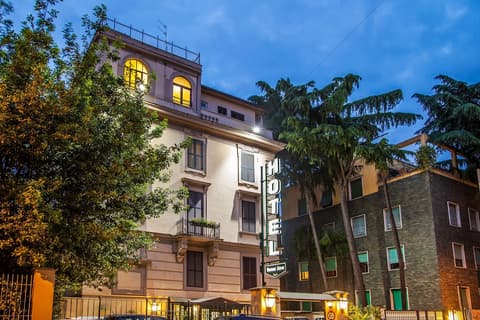 Hotel Buenos Aires, Front of property