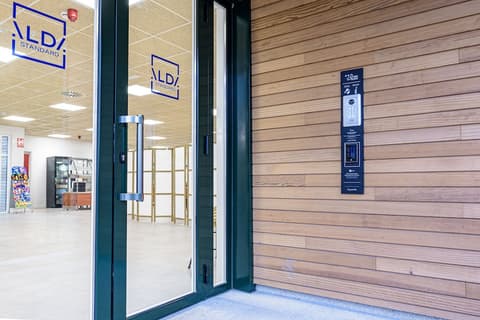 Alda Palas de Rei, Property entrance