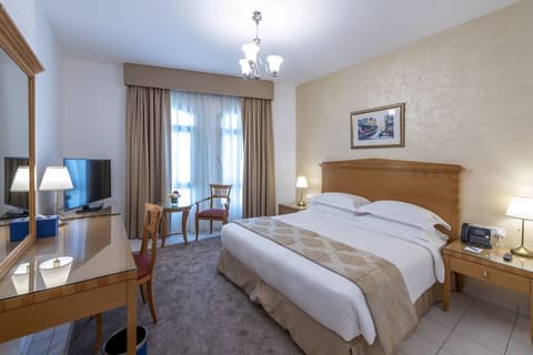 Swissôtel Al Murooj Dubai, Room