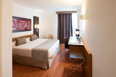 Catalonia Bristol, Room