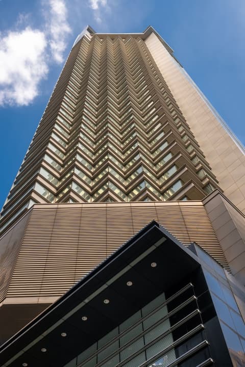 Mondrian Hong Kong, Exterior