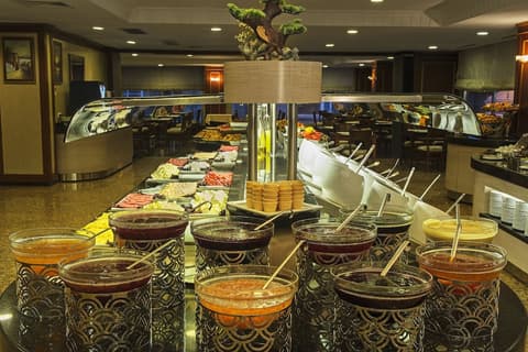 Arts Hotel Taksim, Breakfast buffet