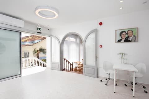 Bella Vista Beach Hotel and Studios, Lobby