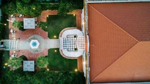 Halepa Hotel, Terrace/patio