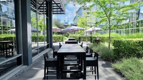 Novotel Luxembourg Kirchberg, Terrace/patio