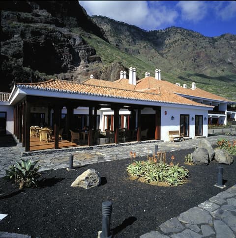 Parador de El Hierro, Porch