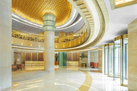 Radisson Blu Hotel Shanghai New World, Lobby