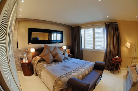 Elegance Hotels International, Room