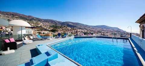 Hotel Monte Carlo, Rooftop pool