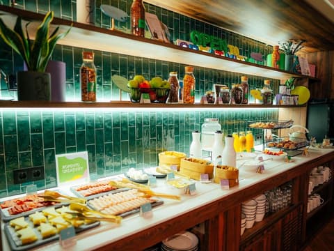 ibis Styles Madrid Maravillas, Miscellaneous