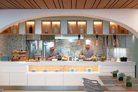 HOTEL DELFINO TARANTO, Restaurant