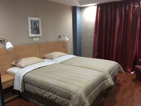 Athina Airport Hotel, Room