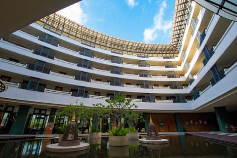 M Social Hotel Phuket, Lobby lounge