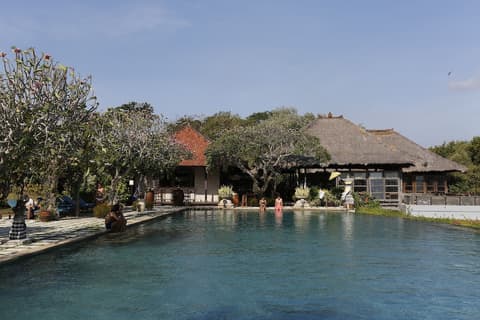 Naya Gawana Resort & Spa, Pool
