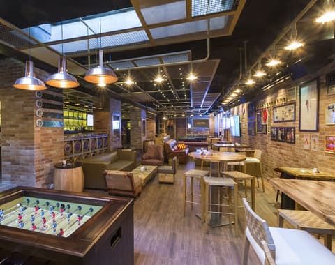 ALQasr Metropole Hotel, Billiards