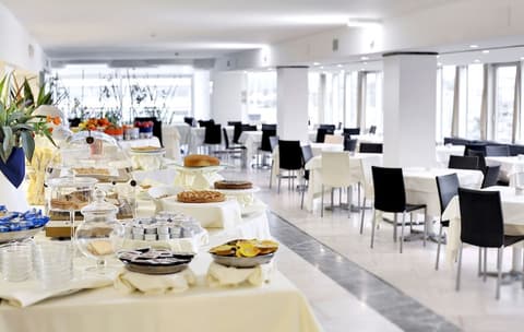 Mediterraneo Palace Hotel, Restaurant