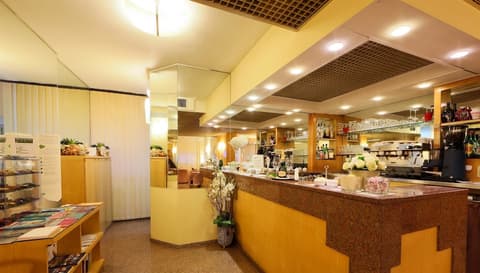 Best Western Hotel Liberta, Bar (on property)