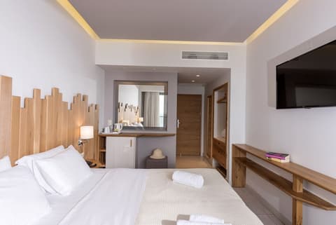 Star Beach Village and Water Park, Room