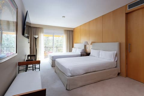 Suites del Mar Fenals, Room