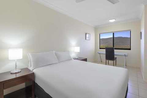 Piermonde Apartments - Cairns, Room