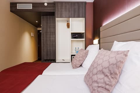 Hotel Ronda Lesseps, Room