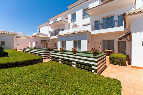 Hotel Fairplay Golf & Spa Resort-by Grupo Tribu, Courtyard view