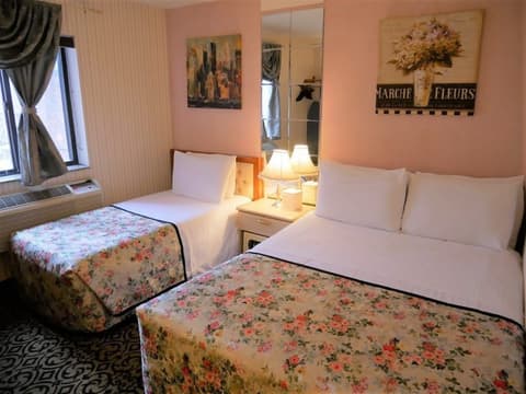 Flushing Central Hotel 88, Room