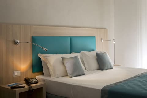 American Hotel, Room