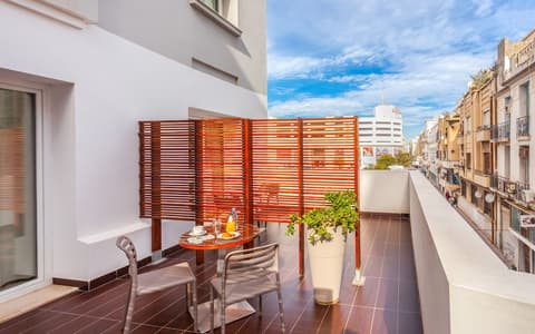 Hotel Carlton, Terrace/patio