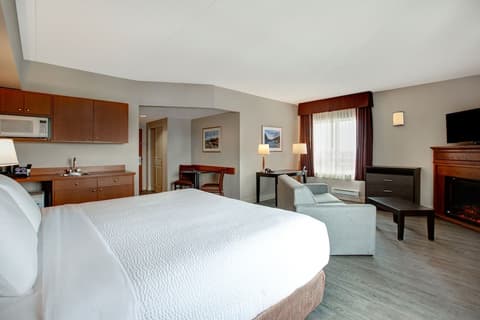 Days Inn & Suites by Wyndham Collingwood, Room