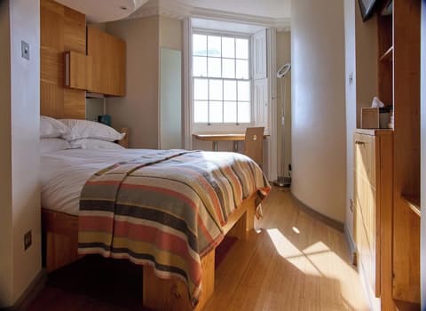 Drakes of Brighton, Room