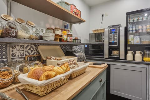 Huni Hôtel, Restaurant