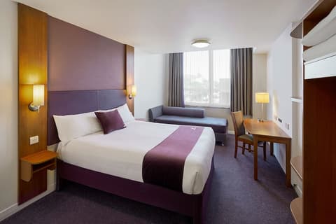 Premier Inn London Euston, Room