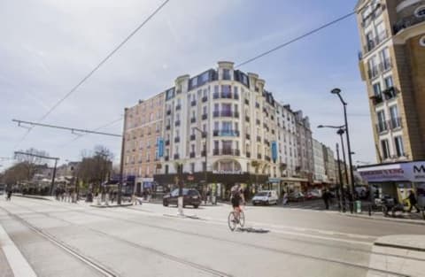 Hipotel Paris Printania Maraîchers, Front of property