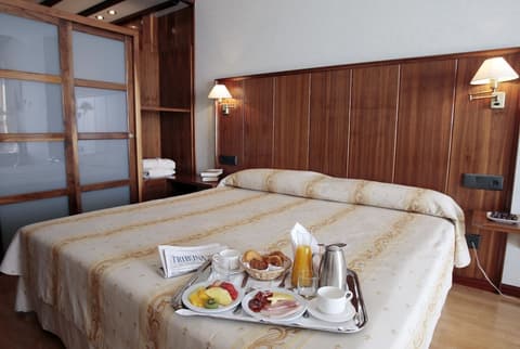 Salamanca Forum - Hotel Doña Brígida, Room